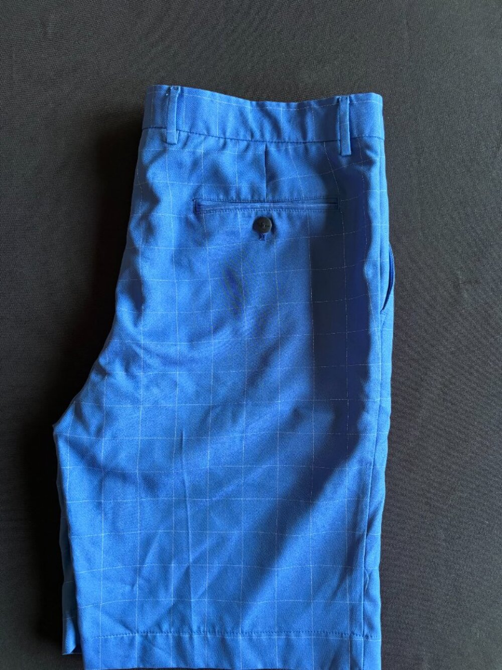 Greg Norman Blue & White Golf Shorts Mens 35
